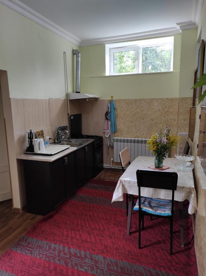 Inexpensive House Bed and Breakfast Βανατζόρ Εξωτερικό φωτογραφία