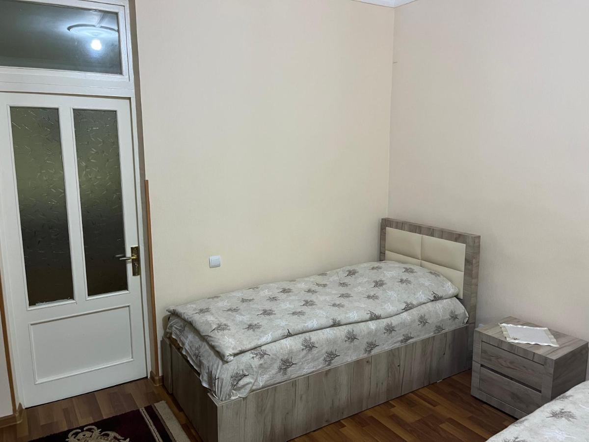 Inexpensive House Bed and Breakfast Βανατζόρ Εξωτερικό φωτογραφία