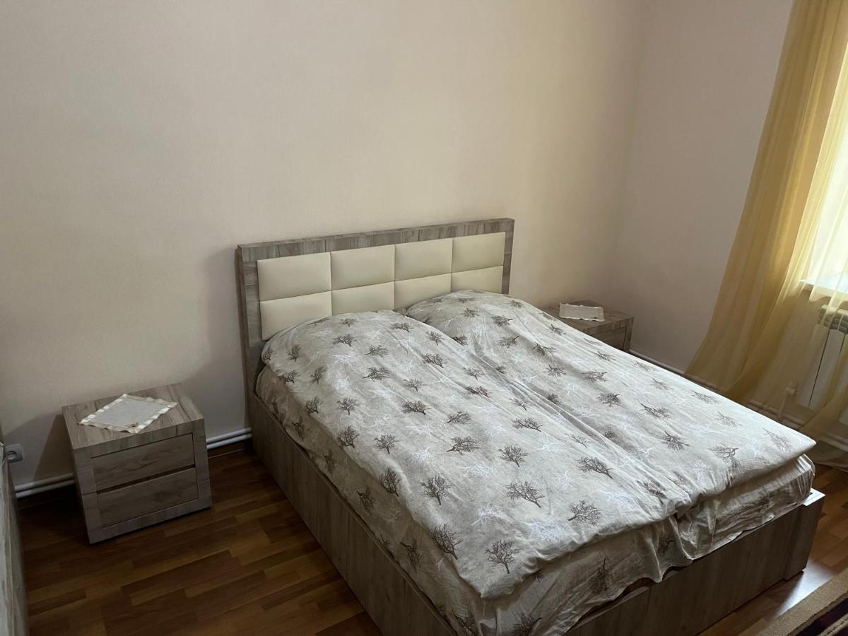 Inexpensive House Bed and Breakfast Βανατζόρ Εξωτερικό φωτογραφία