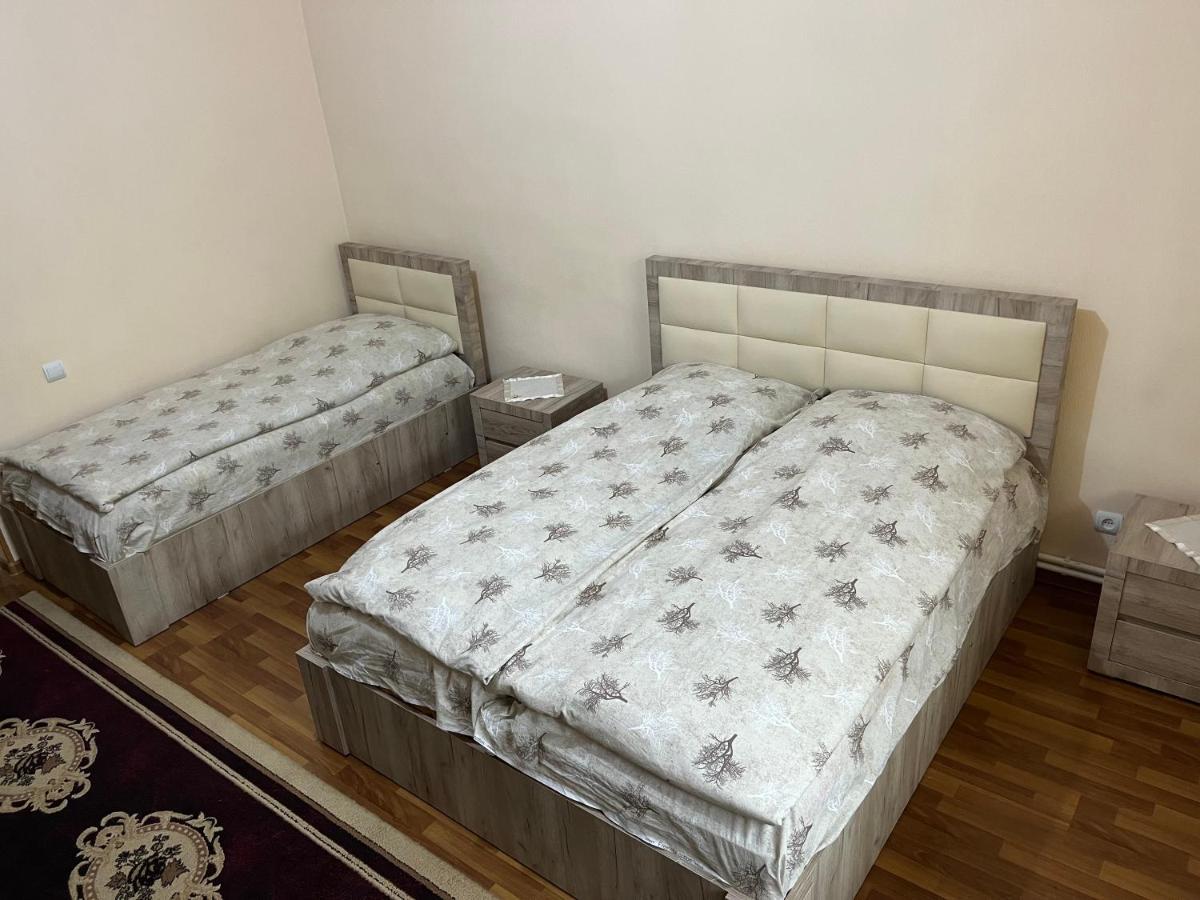 Inexpensive House Bed and Breakfast Βανατζόρ Εξωτερικό φωτογραφία